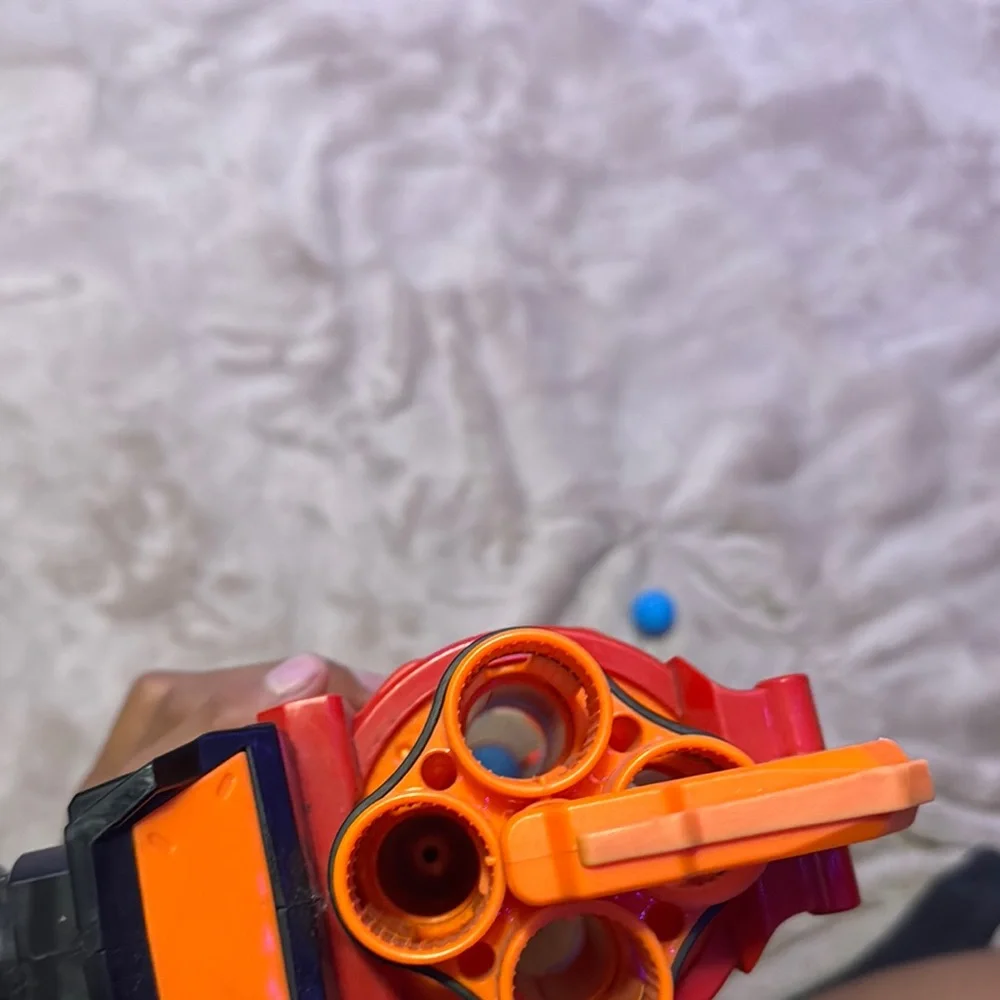 Nerf Rivals XVII-3000 Rival Blaster - Picture 7 of 7